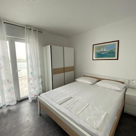 Apartmani Pozega Pag Town Exterior foto
